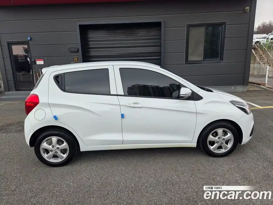 Chevrolet Spark 2016 1.0 Автомат в Москве № 38267, фото 7