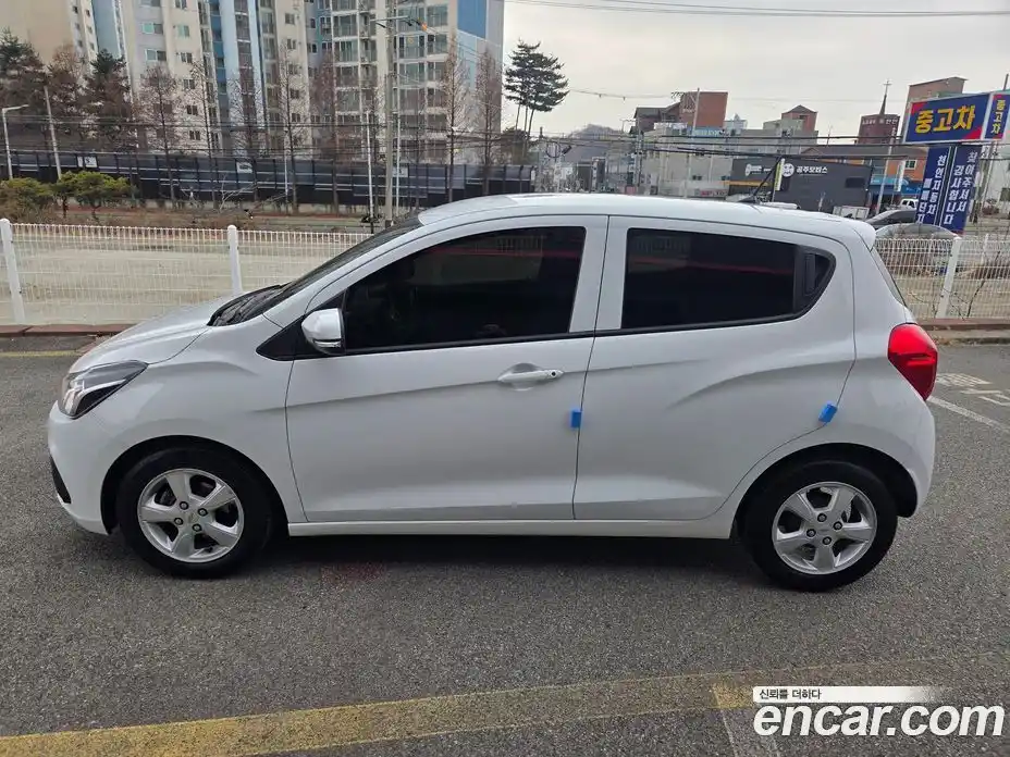 Chevrolet Spark 2016 1.0 Автомат в Москве № 38267, фото 8