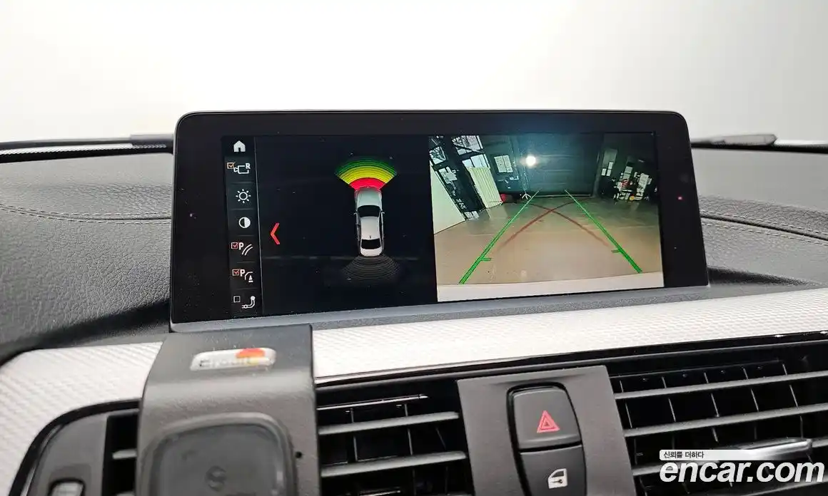 BMW 3-Series 2018 2.0 Автомат в Москве № 386075, фото 15