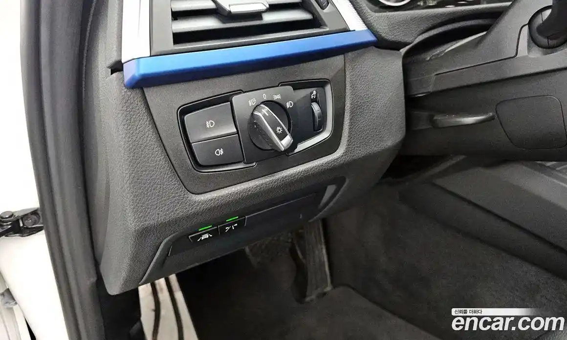 BMW 3-Series 2018 2.0 Автомат в Москве № 386075, фото 18