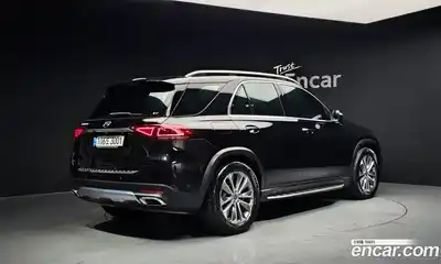 Mercedes-Benz GLE-Class 2022 2.0 Автомат в Москве № 388686, миниатюра 2