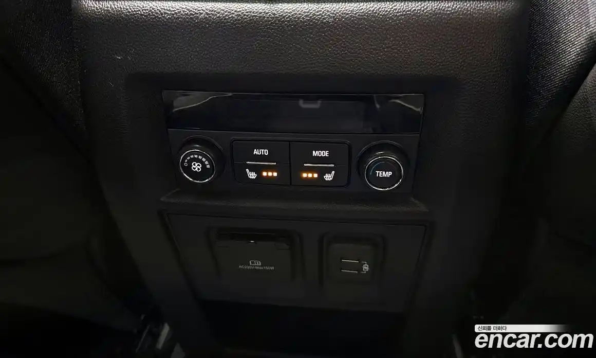 Chevrolet Traverse 2022 3.6 Автомат в Москве № 38960, фото 18