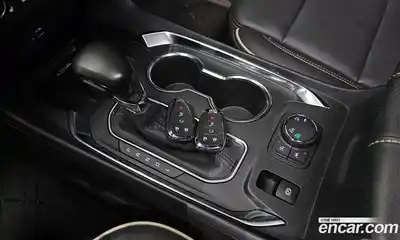 Chevrolet Traverse 2022 3.6 Автомат в Москве № 38960, миниатюра 10