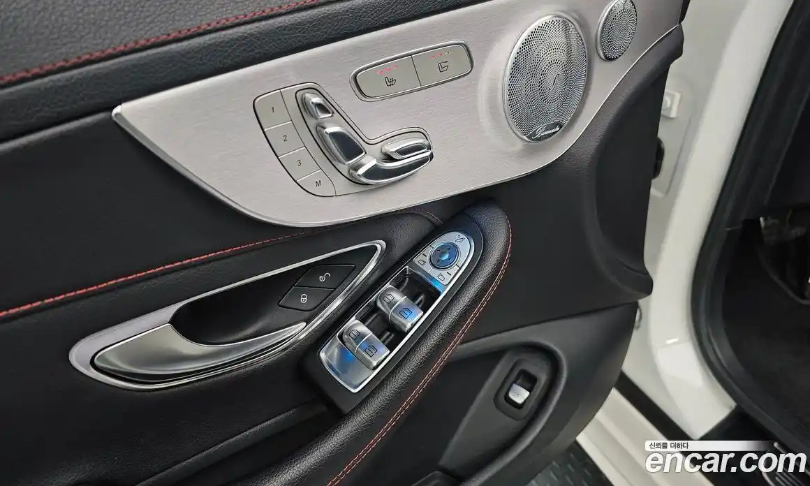 Mercedes-Benz C-Class 2018 3.0 Автомат в Москве № 390664, фото 17