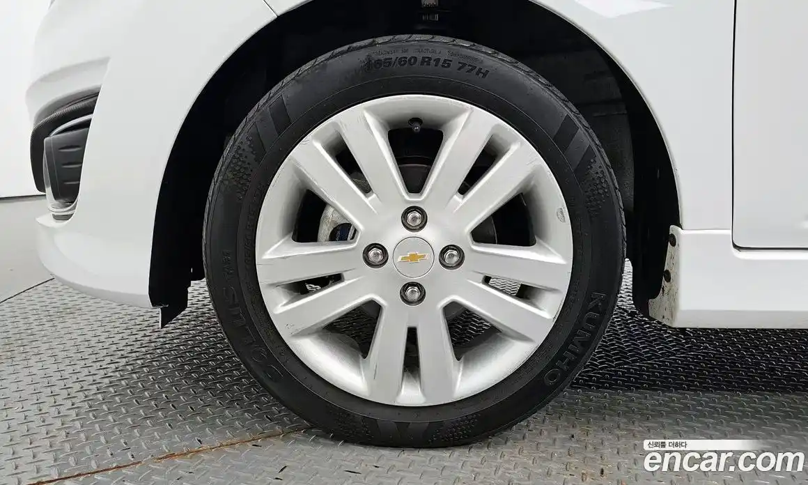 Chevrolet Spark 2013 1.0 Автомат в Москве № 39936, фото 12