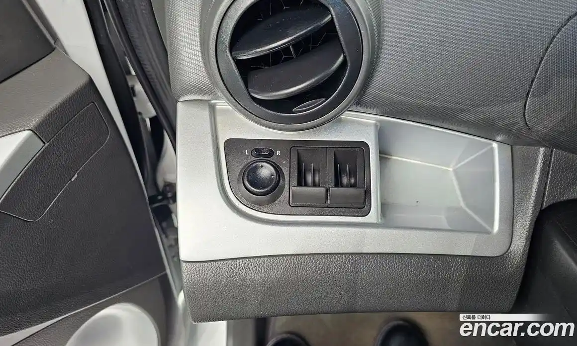 Chevrolet Spark 2013 1.0 Автомат в Москве № 39936, фото 7