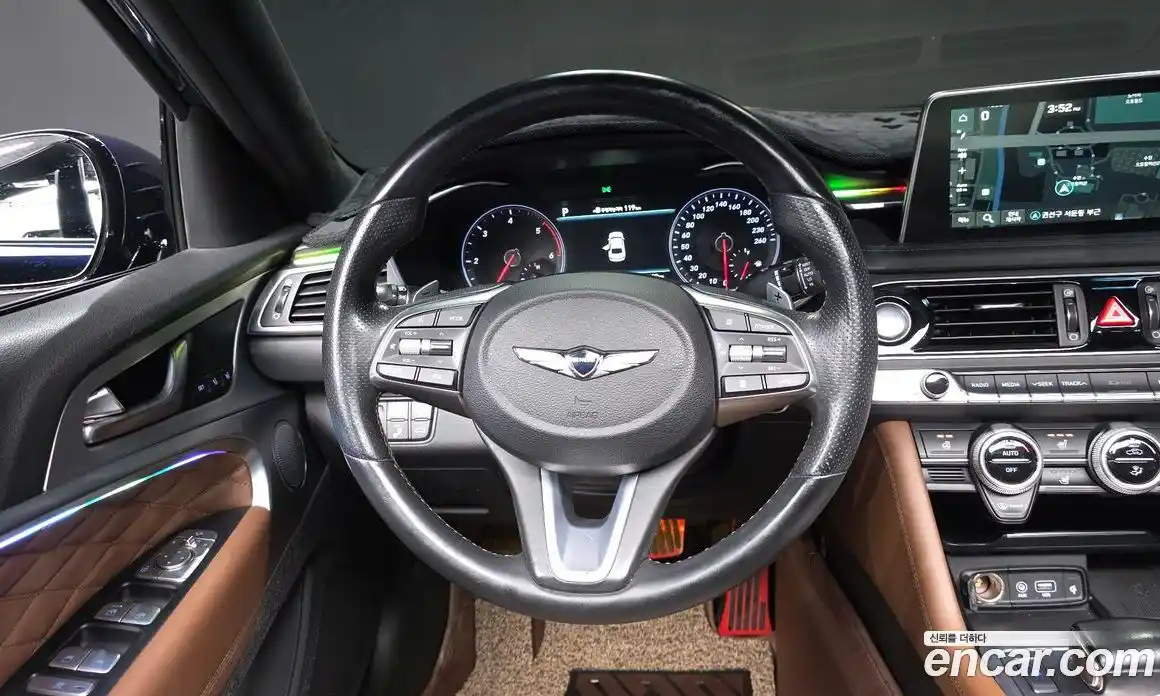 Genesis G70 2018 2.2 Автомат в Москве № 405872, фото 13