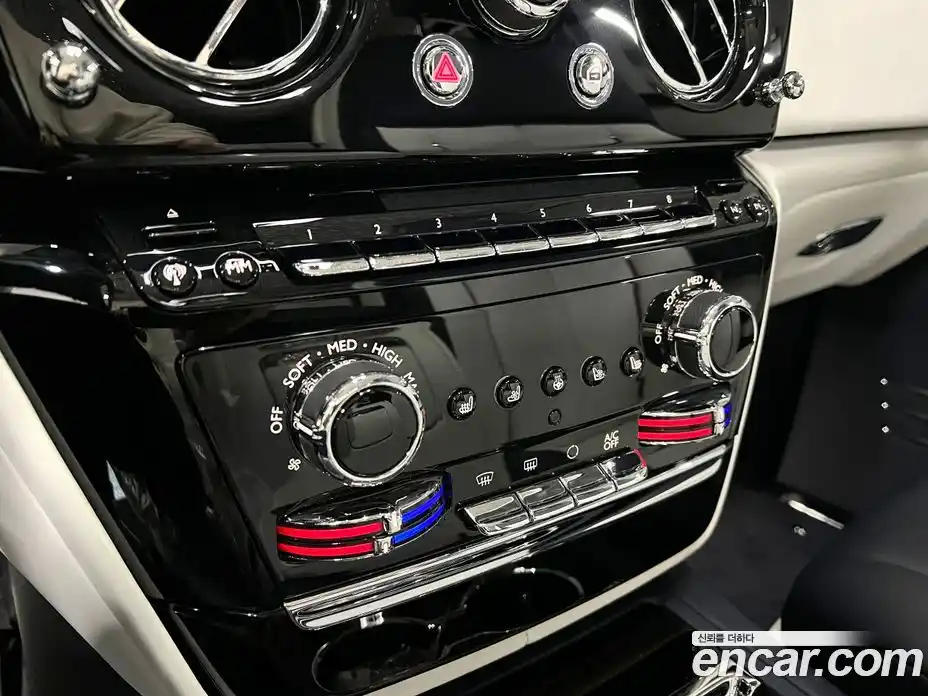 Rolls-Royce Phantom 2023 6.7 Автомат в Москве № 407296, фото 11