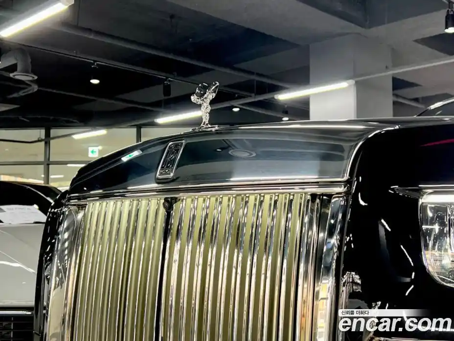 Rolls-Royce Phantom 2023 6.7 Автомат в Москве № 407296, фото 20