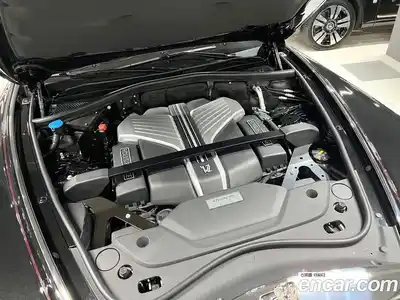 Rolls-Royce Phantom 2023 6.7 Автомат в Москве № 407296, миниатюра 5