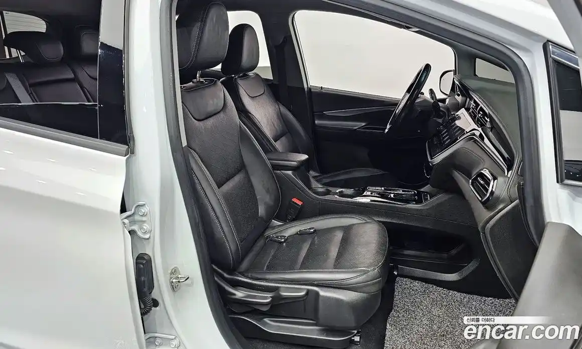 Chevrolet Bolt EV 2022 0.2 Автомат в Москве № 42299, фото 18