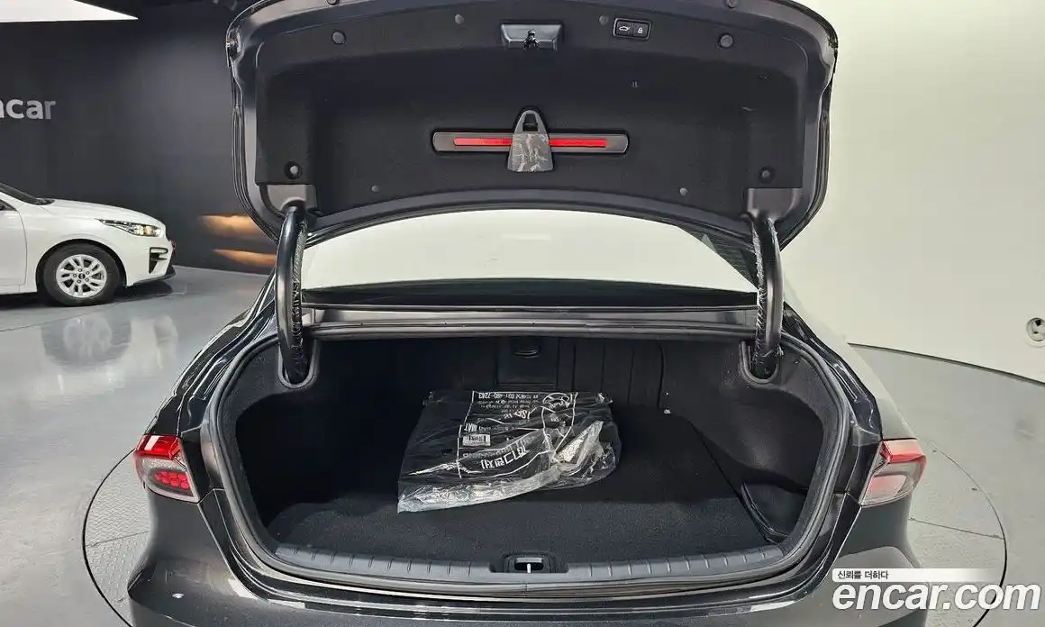 Hyundai Grandeur 2020 3.0 Автомат в Москве № 48253, фото 13