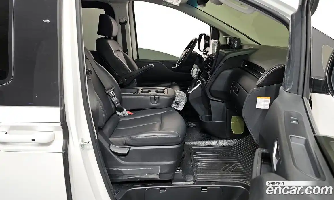 Hyundai Staria 2025 1.6 Автомат в Москве № 48643, фото 11