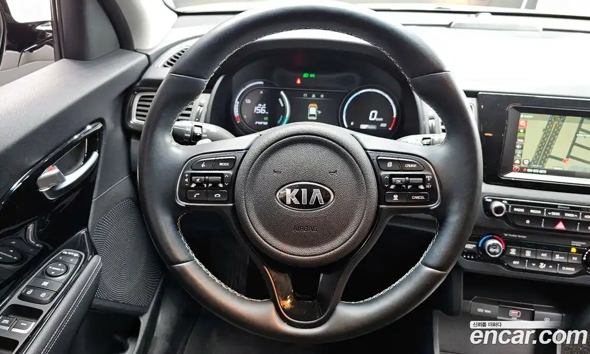 Kia Niro 2020 0.2 Автомат в Москве № 51063, фото 15