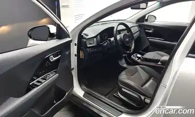 Kia Niro 2020 0.2 Автомат в Москве № 51063, миниатюра 5