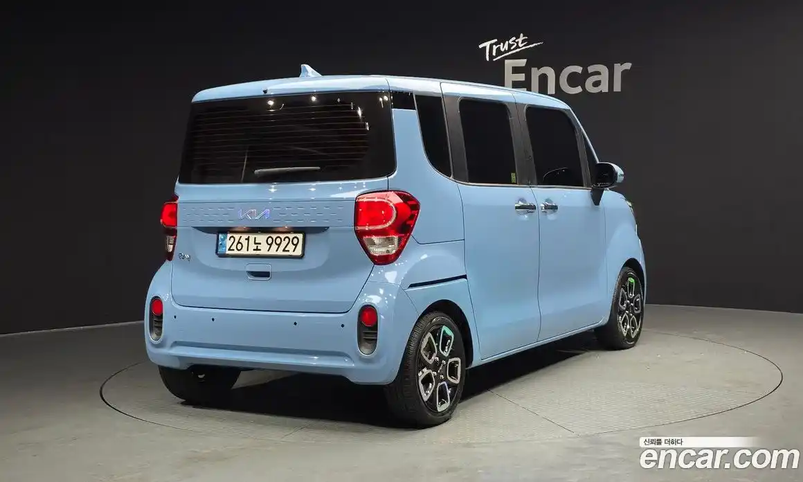 Kia Ray 2022 1.0 Автомат в Москве № 54340, фото 2