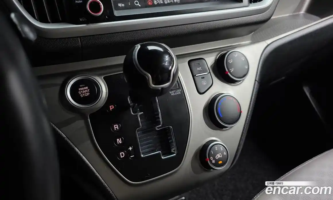 Kia Ray 2022 1.0 Автомат в Москве № 54340, фото 9