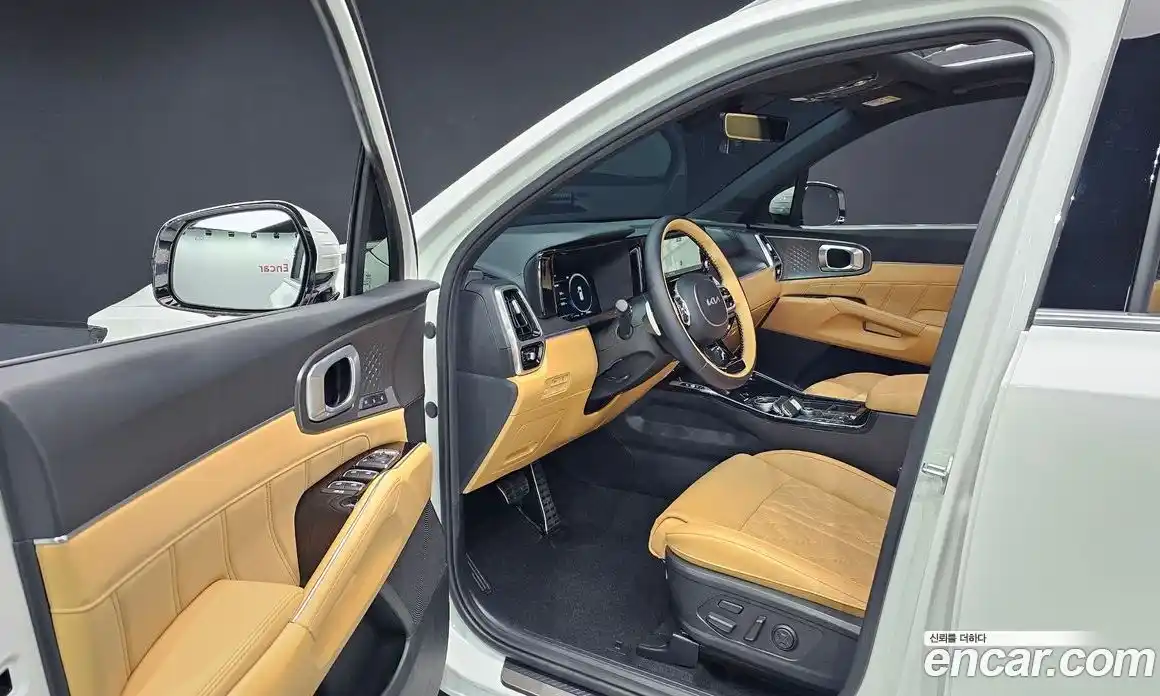 Kia Sorento 2023 1.6 Автомат в Москве № 55336, фото 14