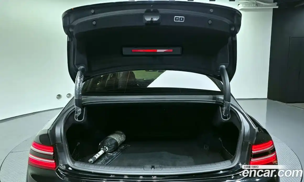 Genesis G80 2022 2.5 Автомат в Москве № 56669, фото 20