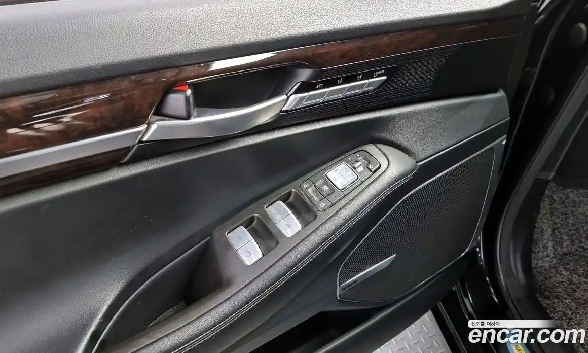 Genesis EQ900 2016 3.8 Автомат в Москве № 57007, фото 16