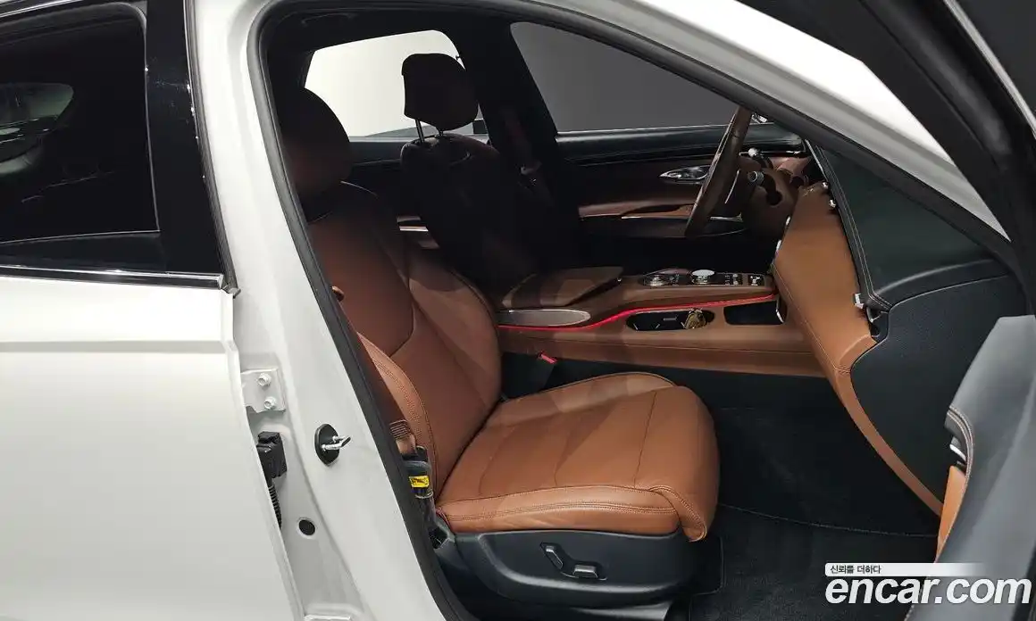 Genesis GV70 2023 2.5 Автомат в Москве № 58060, фото 10