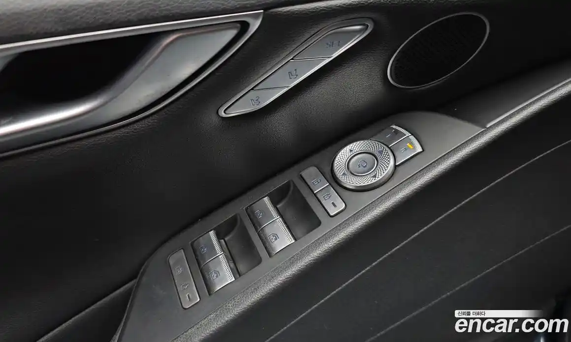 Genesis G80 2021 2.5 Автомат в Москве № 59331, фото 17