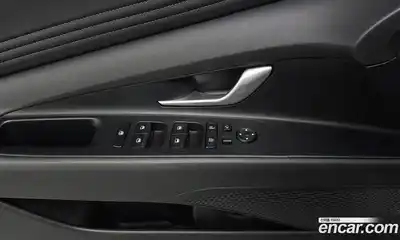 Hyundai Avante 2024 1.6 Автомат в Москве № 90480, миниатюра 8