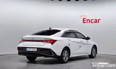 Hyundai Avante 2024 1.6 Автомат в Москве № 90480, миниатюра 9