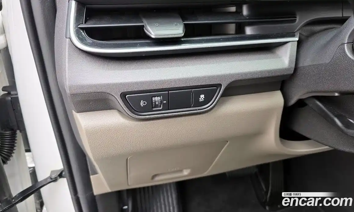 Kia Canival 2024 2.2 Автомат в Москве № 102347, фото 16