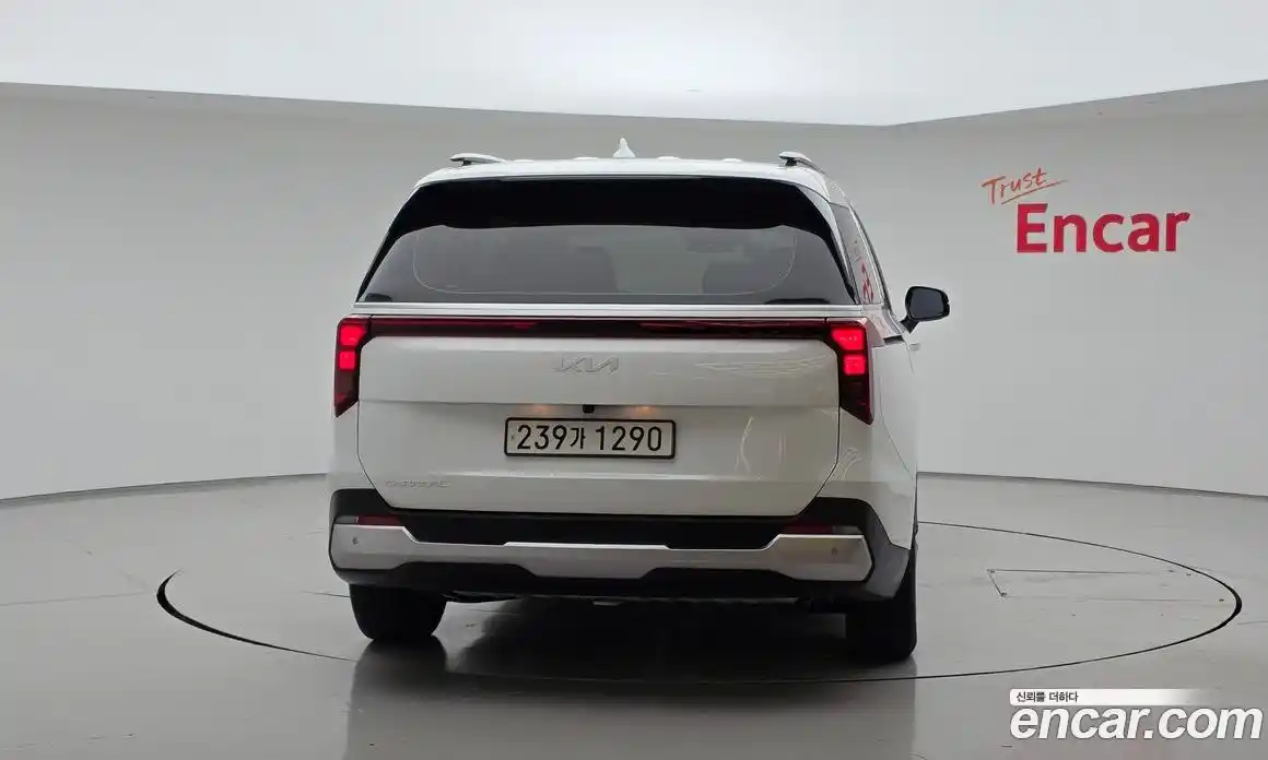 Kia Canival 2024 2.2 Автомат в Москве № 102347, фото 18