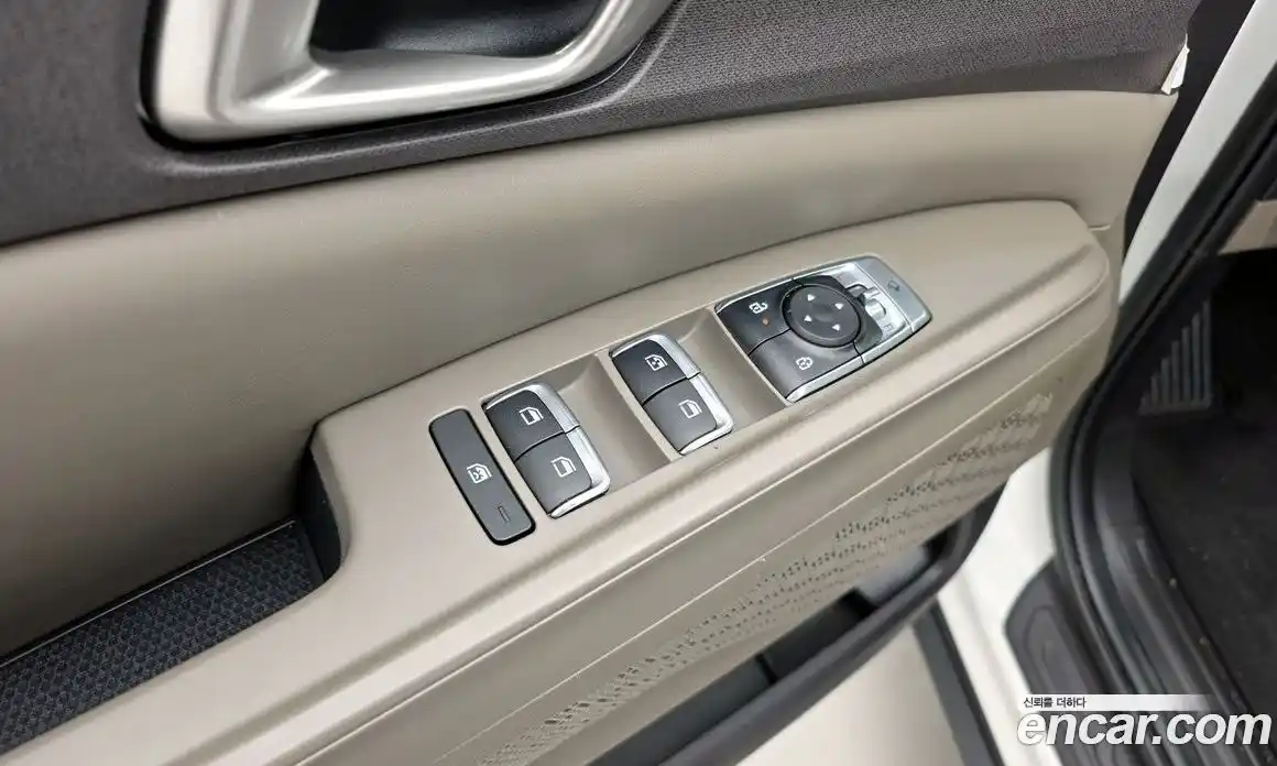 Kia Canival 2024 2.2 Автомат в Москве № 102347, фото 5