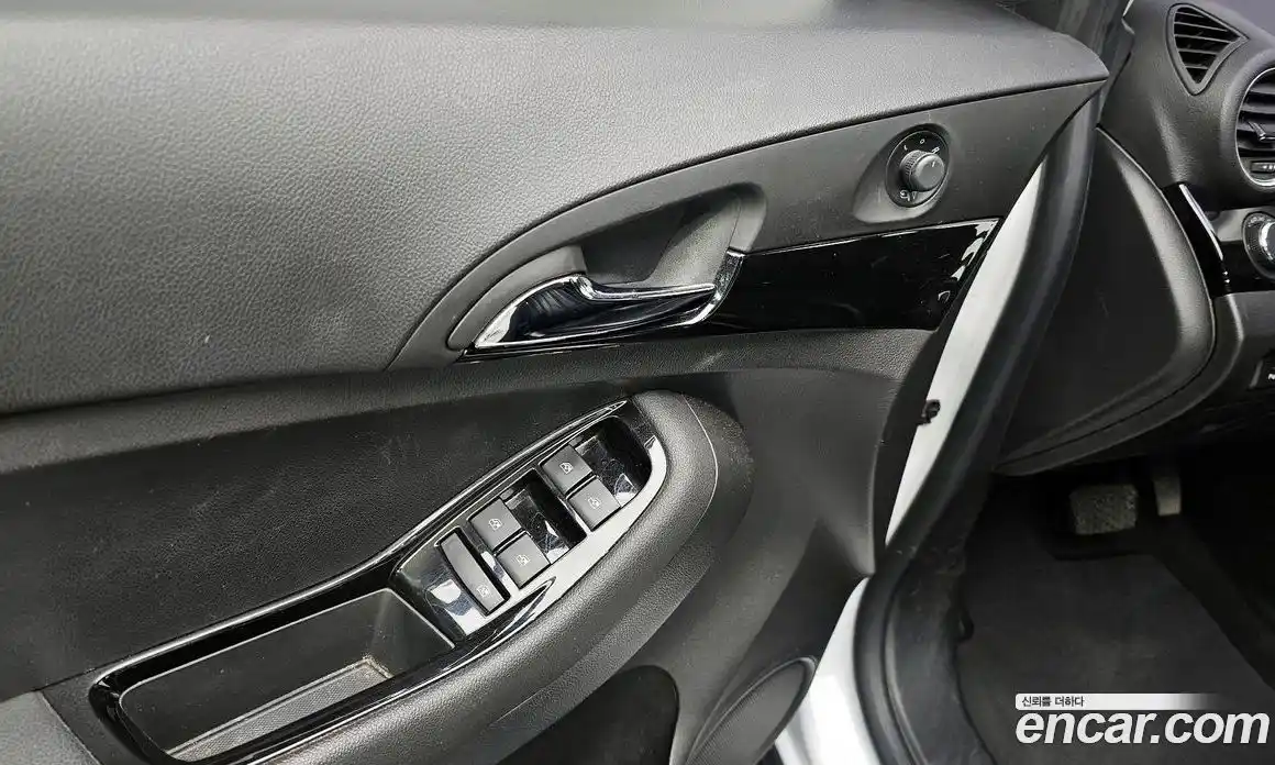 Chevrolet Orlando 2016 2.0 Автомат в Москве № 103713, фото 5