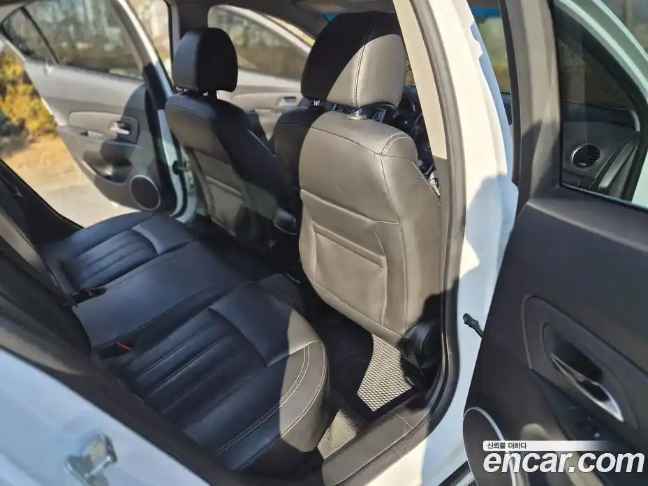 Chevrolet Cruze 2014 1.8 Автомат в Москве № 104482, фото 14