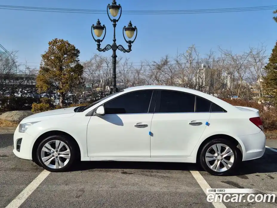 Chevrolet Cruze 2014 1.8 Автомат в Москве № 104482, фото 3