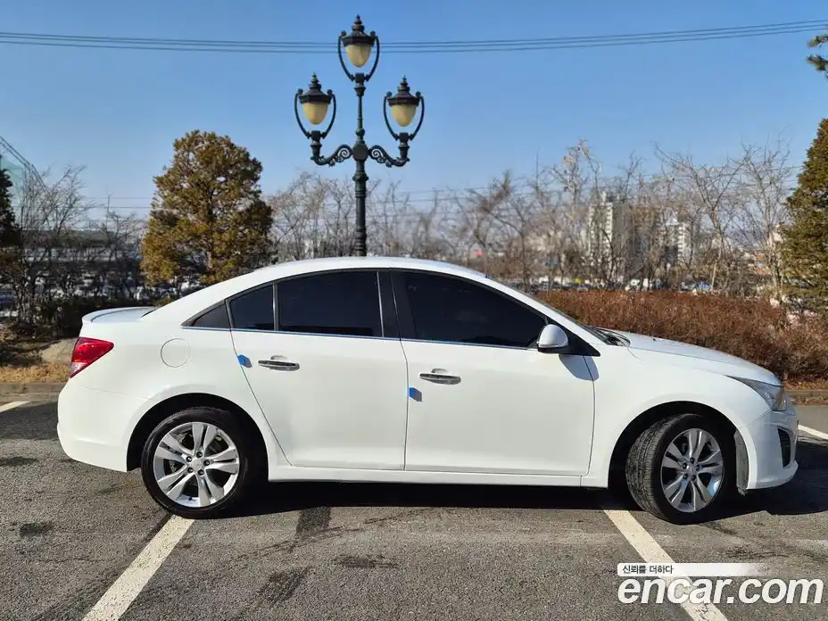 Chevrolet Cruze 2014 1.8 Автомат в Москве № 104482, фото 7