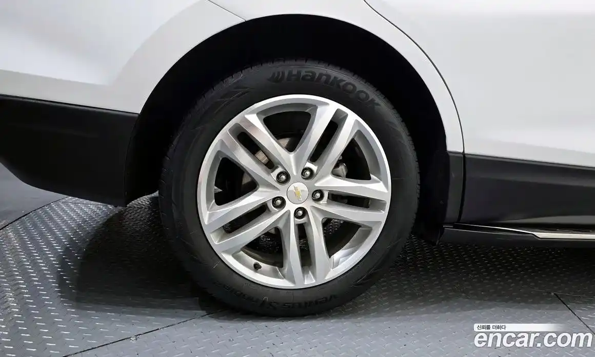 Chevrolet Equinox 2019 1.6 Автомат в Москве № 104494, фото 11