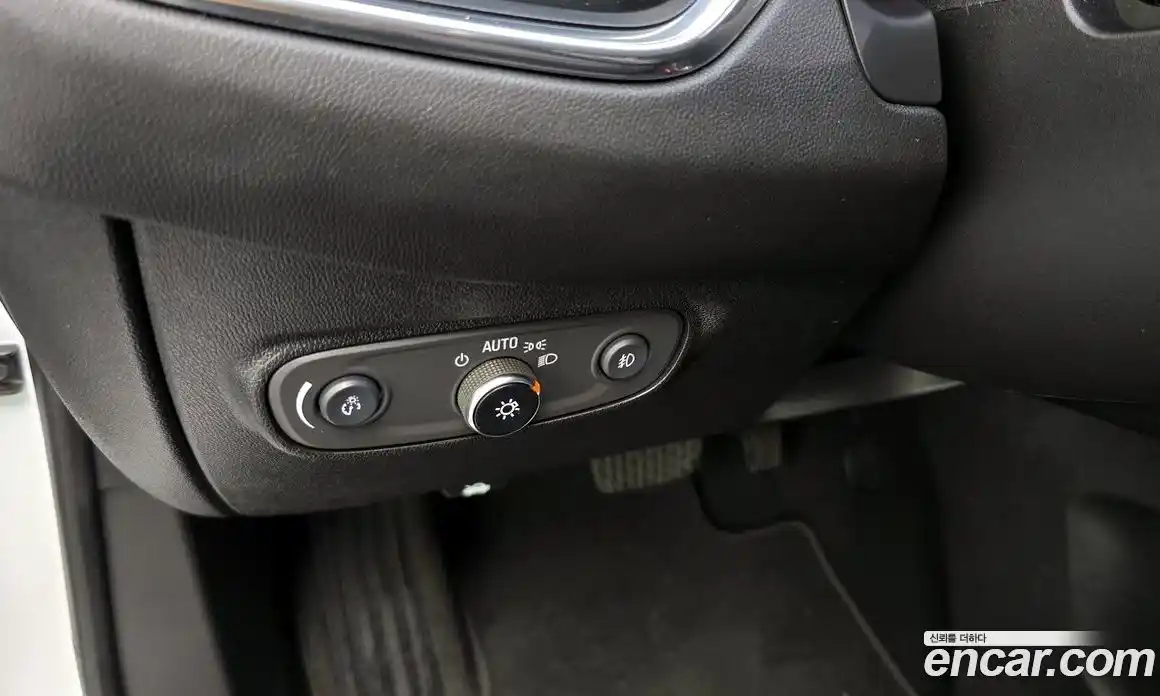 Chevrolet Equinox 2019 1.6 Автомат в Москве № 104494, фото 19