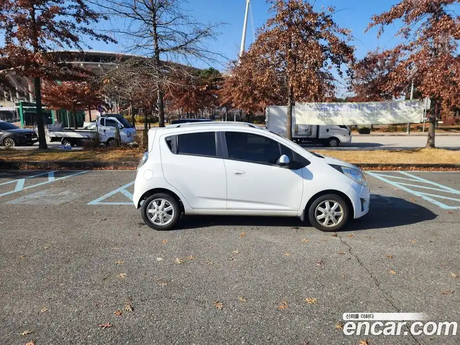 Chevrolet Spark 2012 1.0 Автомат в Москве № 104878, фото 3