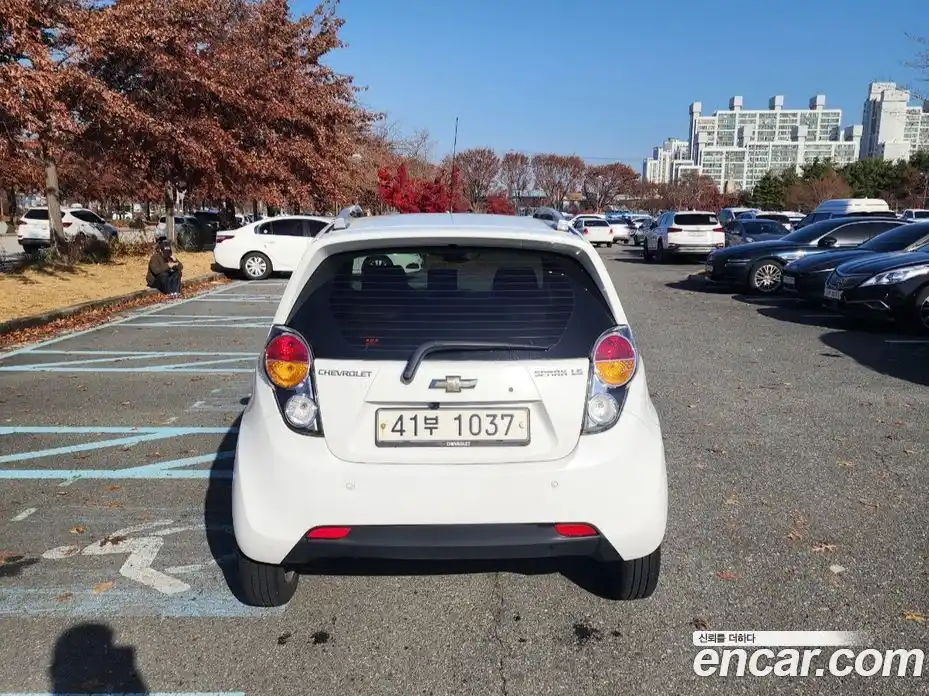 Chevrolet Spark 2012 1.0 Автомат в Москве № 104878, фото 4