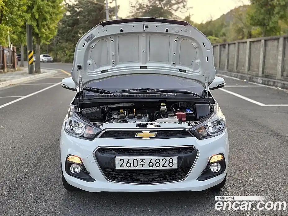 Chevrolet Spark 2018 1.0 Автомат в Москве № 104920, фото 11