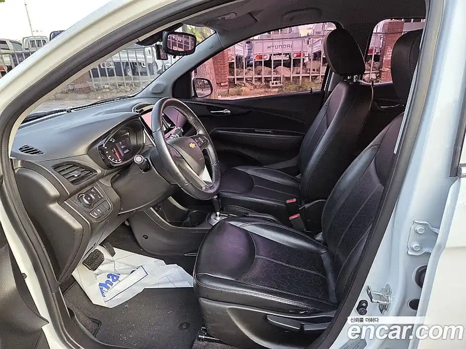 Chevrolet Spark 2018 1.0 Автомат в Москве № 104920, фото 4