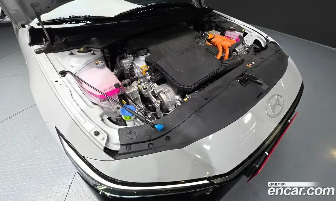 Hyundai Avante 2025 1.6 Автомат в Москве № 108309, фото 9