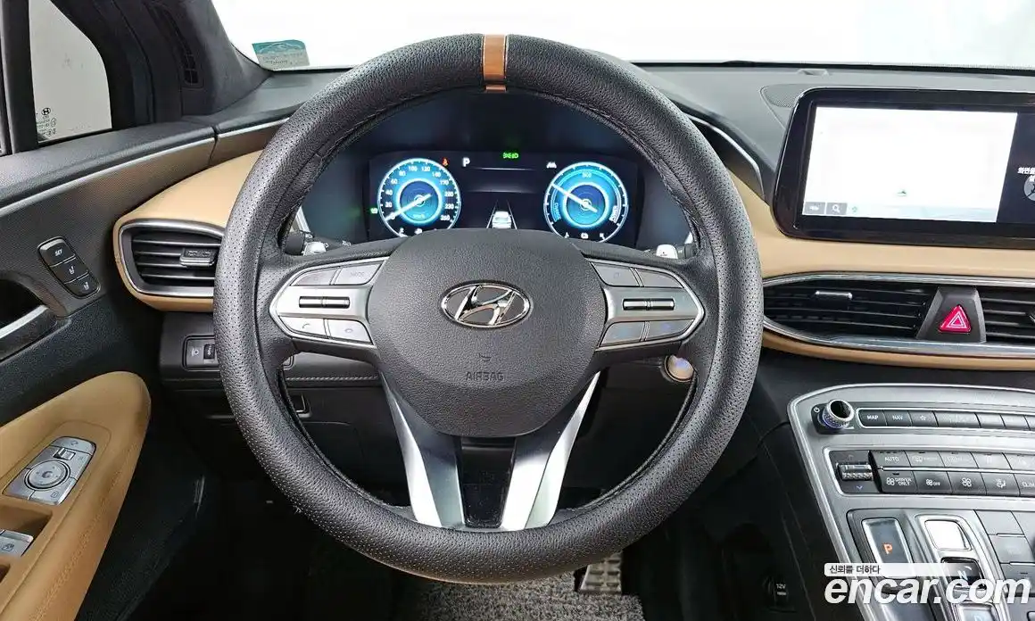 Hyundai Santa Fe 2023 1.6 Автомат в Москве № 109385, фото 13