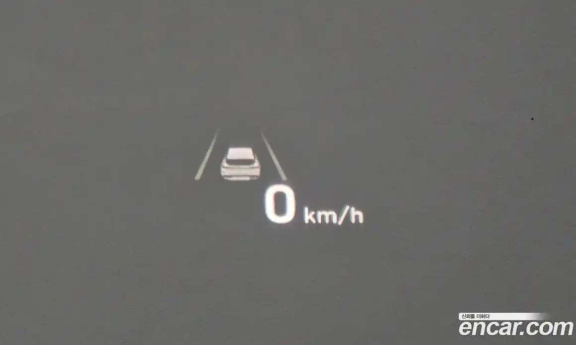 Hyundai Santa Fe 2023 1.6 Автомат в Москве № 109385, фото 17