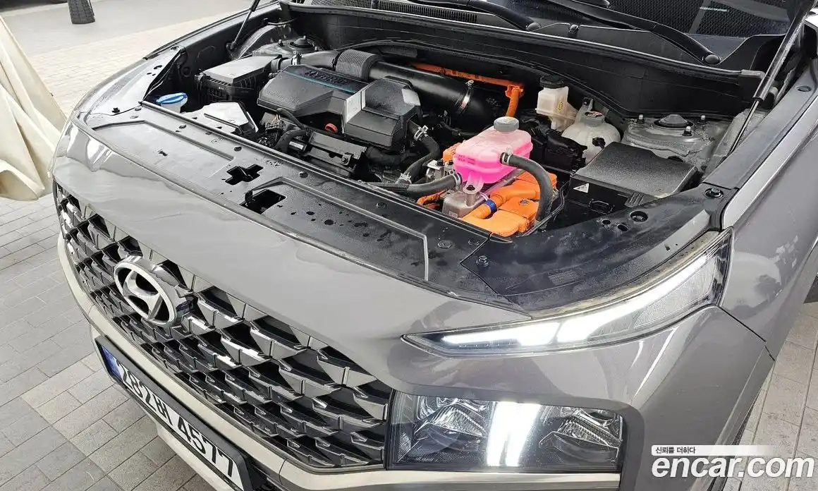 Hyundai Santa Fe 2023 1.6 Автомат в Москве № 109385, фото 6