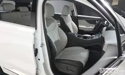 Hyundai Santa Fe 2023 1.6 Автомат в Москве № 110219, миниатюра 5