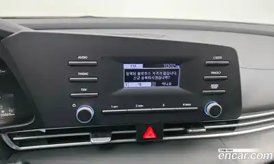 Hyundai Avante 2021 1.6 Автомат в Москве № 111858, миниатюра 11