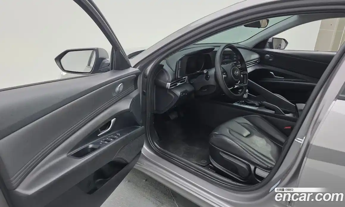 Hyundai Avante 2021 1.6 Автомат в Москве № 111858, фото 18