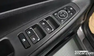 Hyundai Santa Fe 2021 2.2 Автомат в Москве № 112789, миниатюра 3