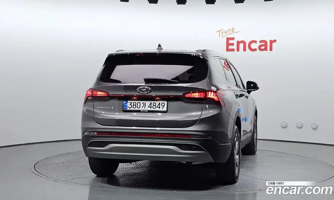 Hyundai Santa Fe 2021 2.2 Автомат в Москве № 112789, фото 4